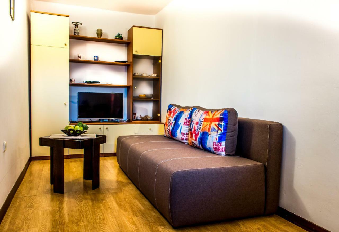 Apartman Dina Рисика Екстериор снимка